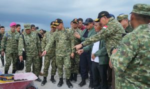 Panglima TNI Jenderal Agus Subiyanto bersama Menteri Pertahanan Sjafrie Sjamsoeddin, Menteri ESDM Bahlil Lahadalia, dan Jaksa Agung ST Burhanuddin turun langsung meninjau dua lokasi yang disita Satgas Penertiban Kawasan Hutan (PKH), Rabu (19/11/2025).